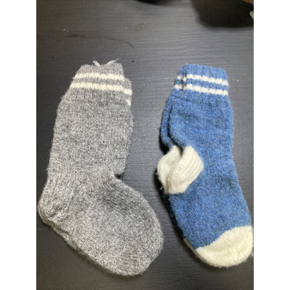 2 Handmade Socks made of natural 100% wool Handmade Men & Women Very Warm Winter